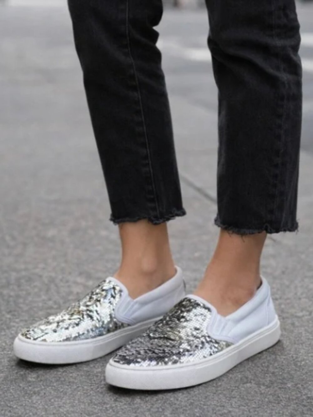 TORY BURCH white CARTER Silver Sequin Slip On Sneakers Shoes, 9